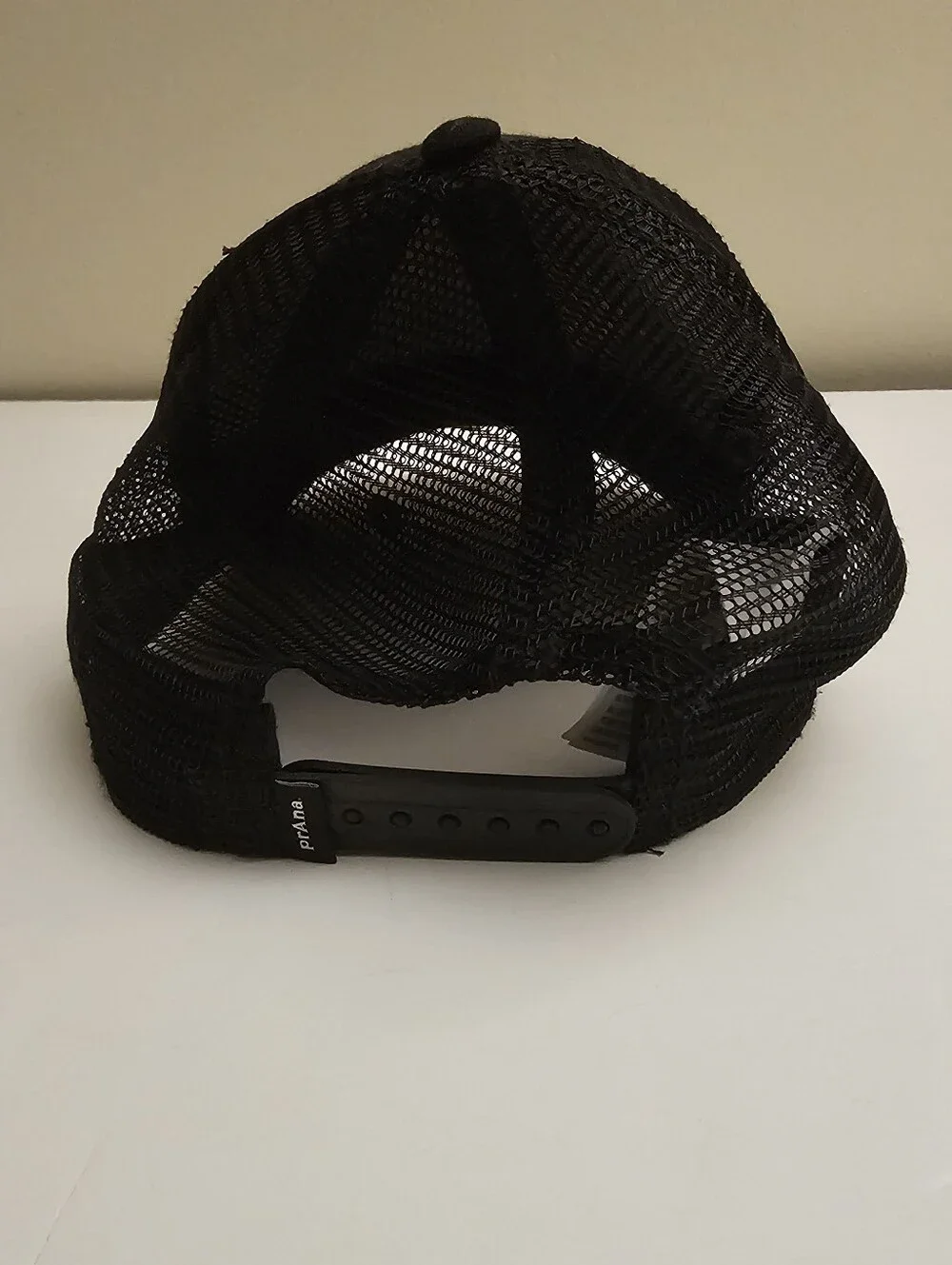 Prana Lower Pines Black Hat with Black Bloom
